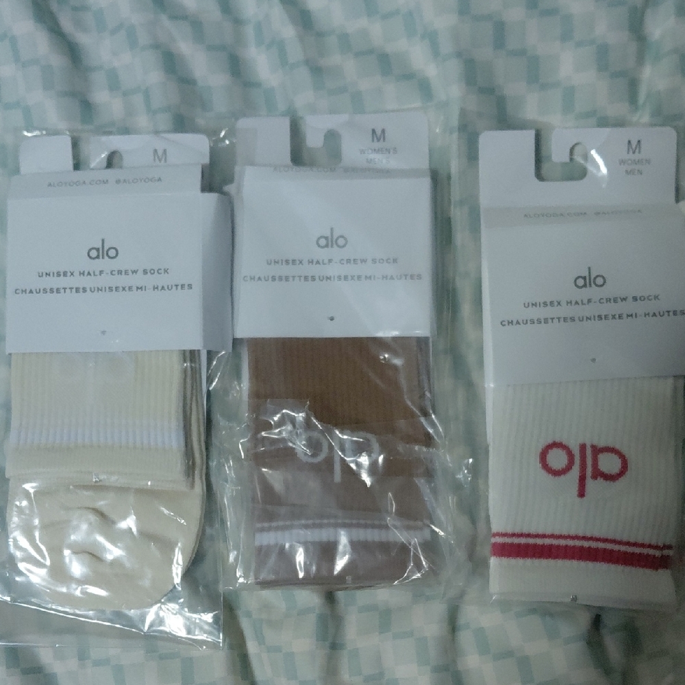 ALO Yoga Unisex Half-Crew Socks - Cream, Brown, White with Red Accents